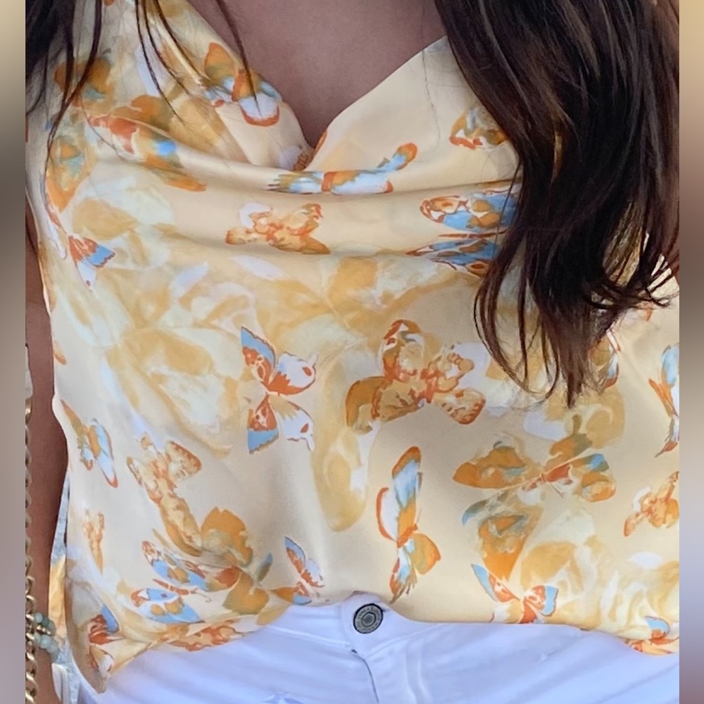 Cute blouse tank